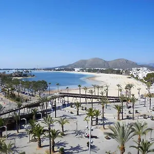 https://tranquilo-apartamento-con-vistas-al-mar.allmallorcahotels.com